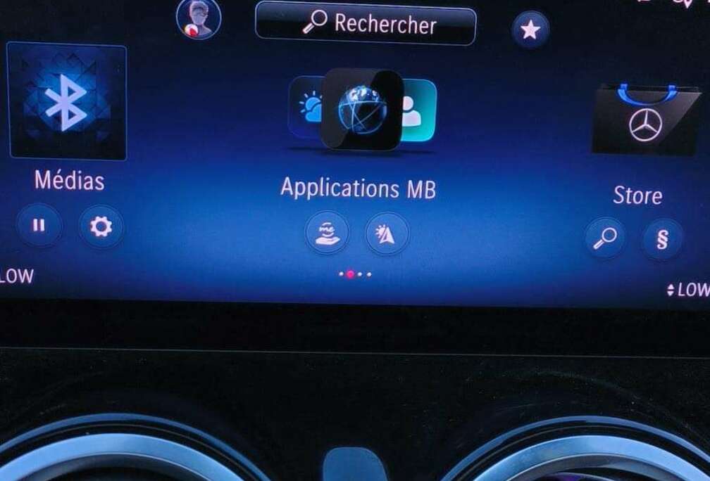 Mercedes-Benz 8G-DCT SPEEDSHIFT 4Matic