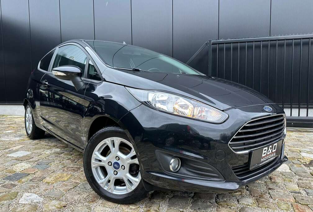 Ford Fiesta 1.0 EcoBoost Start-Stop SYNC Edition,998cc