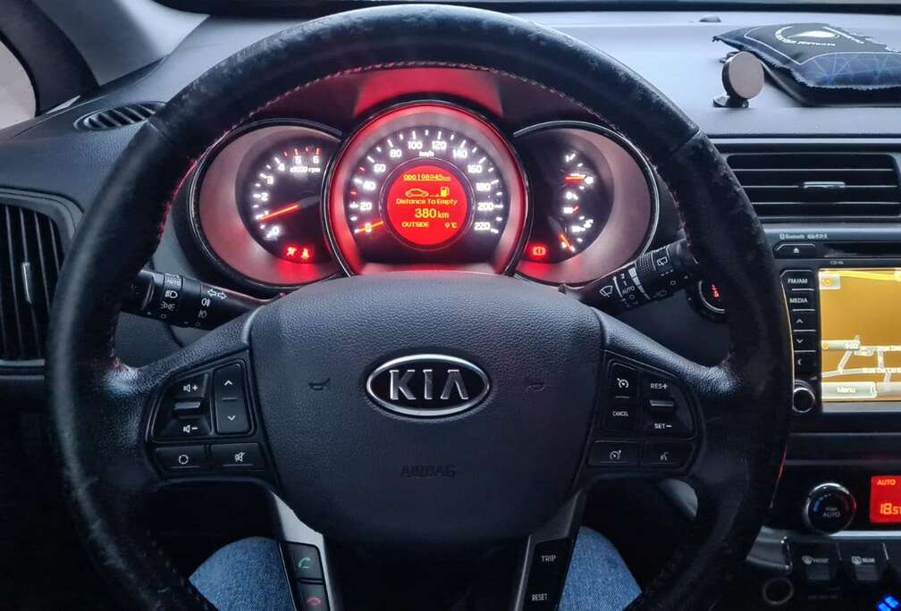 Kia Rio 1.5 CRDi VGT Ventura
