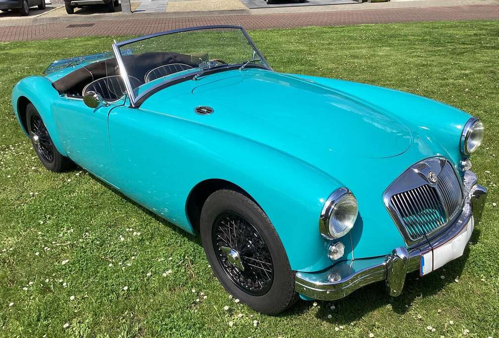 MG MGA