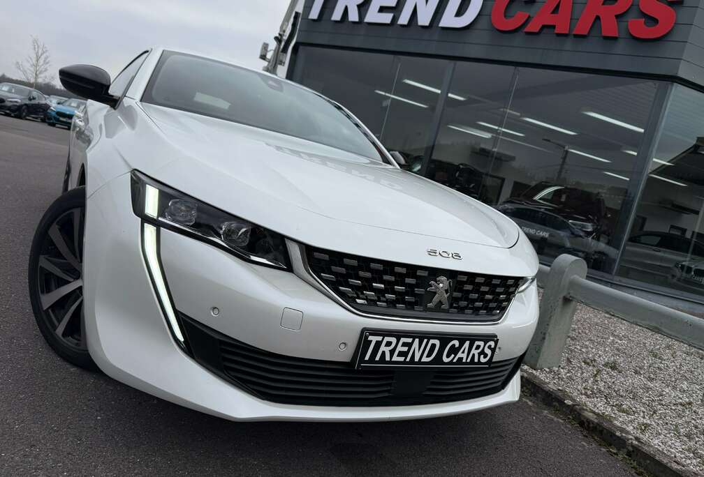 Peugeot 1.6i GT Line S AUT. TOIT PANO. CUIR CAM360 CARPLAY