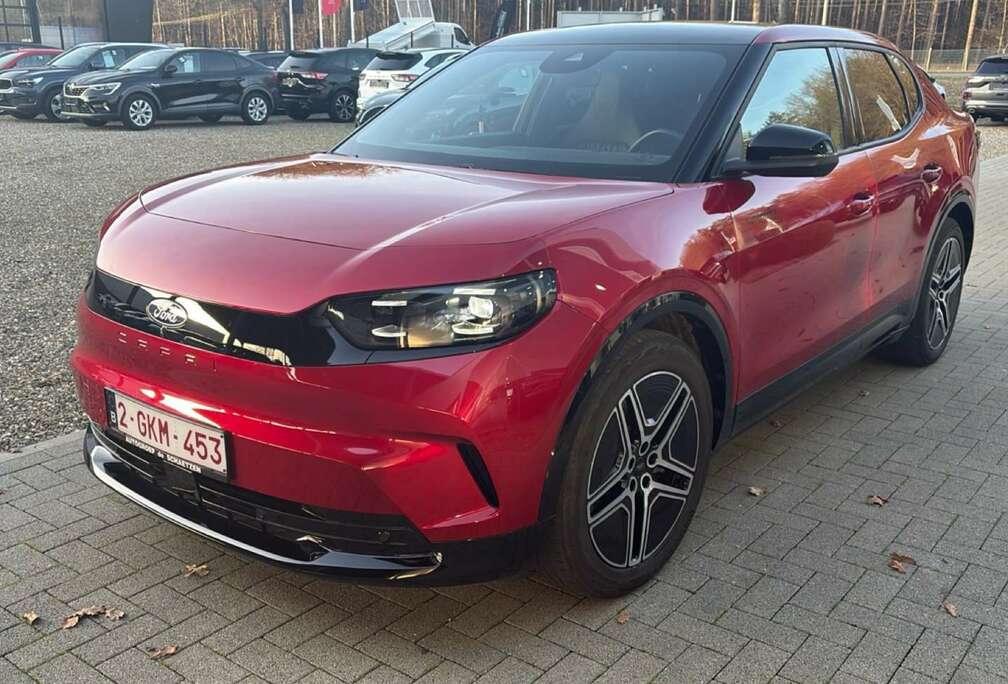 Ford 77 kWh Extended Range RWD Premium