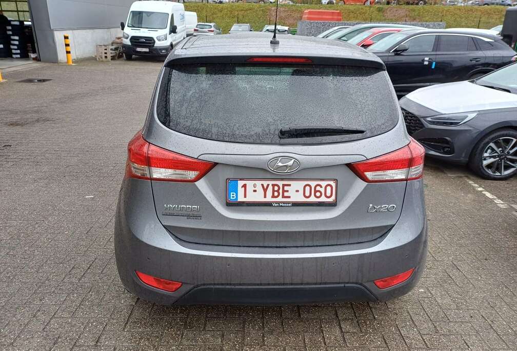 Hyundai 1.6 Automatik Style