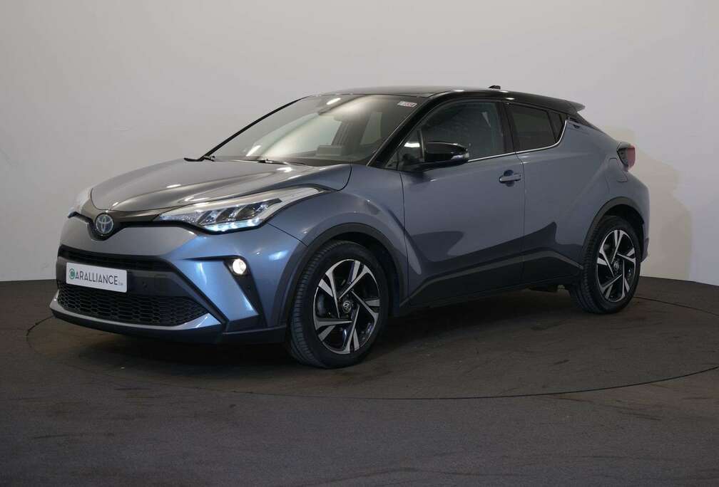 Toyota C-LUB Bi-Tone 1.8 VVT-iNaviSiègesSportKeylessJA 18 Caméra