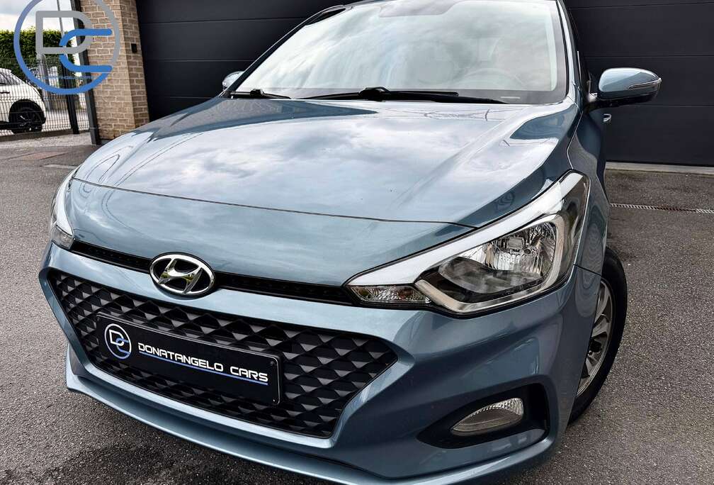 Hyundai i20 75CV EURO6d CARPLAY NAVI BLUETOOTH