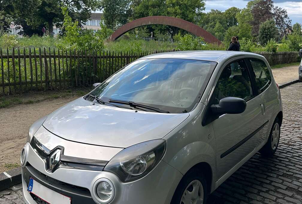 Renault 1.2i LEv Hélios