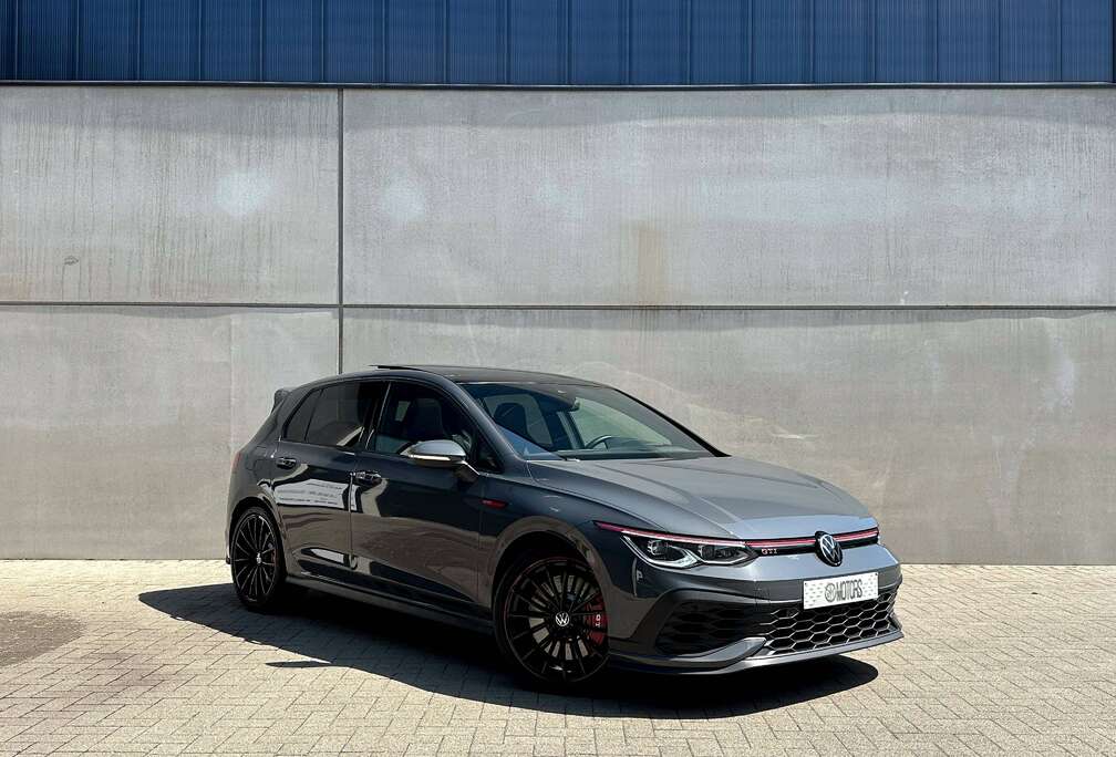 Volkswagen Golf 2.0 TSI GTI Clubsport DSG*AKRAPOVIC*CAMERA*PANO*FIRST OWNER**GARANTIE*