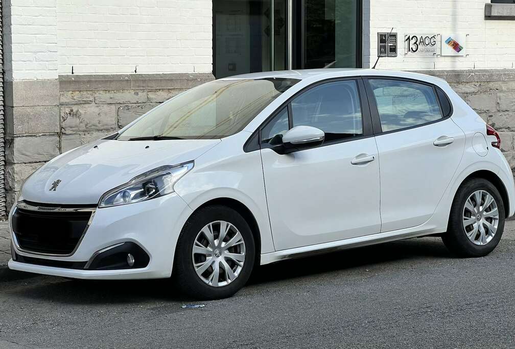 Peugeot PureTech 82ch S&S BVM5 Active