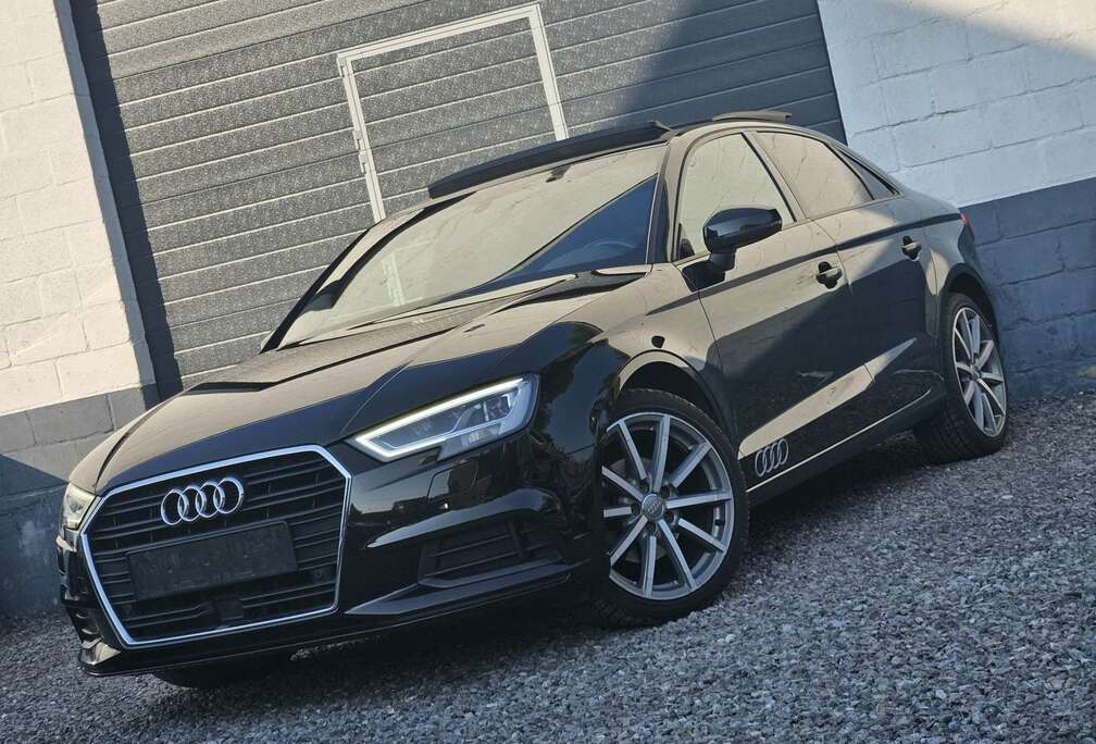 Audi Led * Toit pano * Stronic