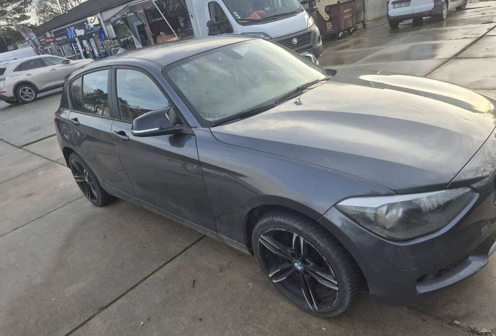 BMW 114i