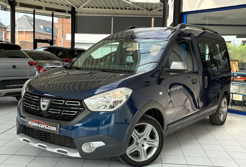 Dacia 1.5 dCi *STEPWAY*GPS*PDC*PORTE LAT G/D*
