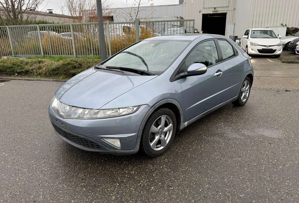 Honda 1.4i