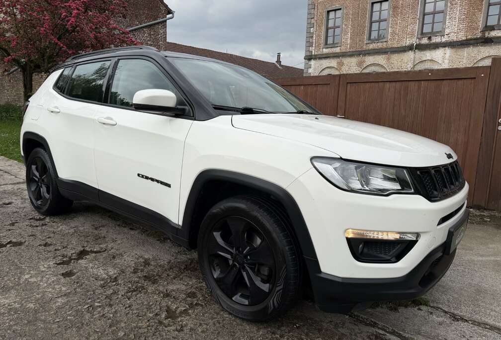 Jeep 1.4 Turbo 4x2 Night Eagle *GPS*CAM*CARPLAY*