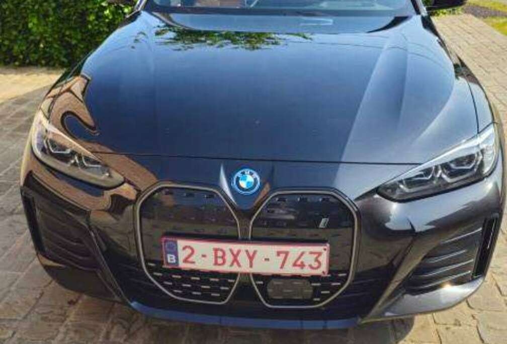 BMW i4 Gran Coupe 83.9 kWh eDrive40