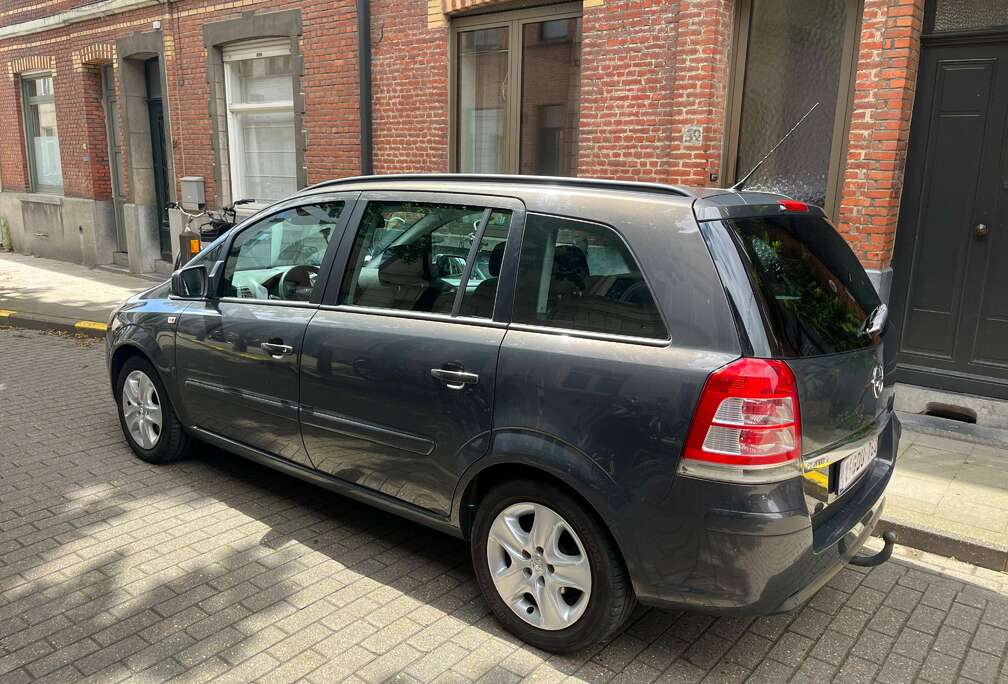 Opel Zafira 1.6i Enjoy
