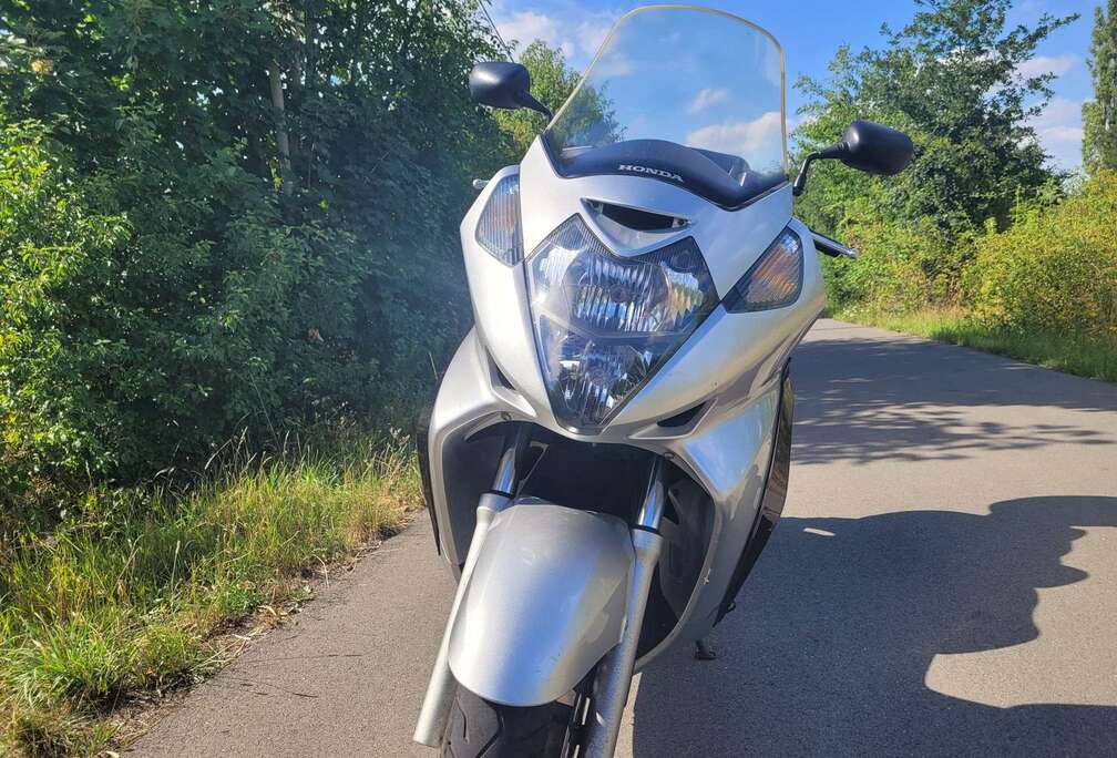 Honda 600 24.000km!!!