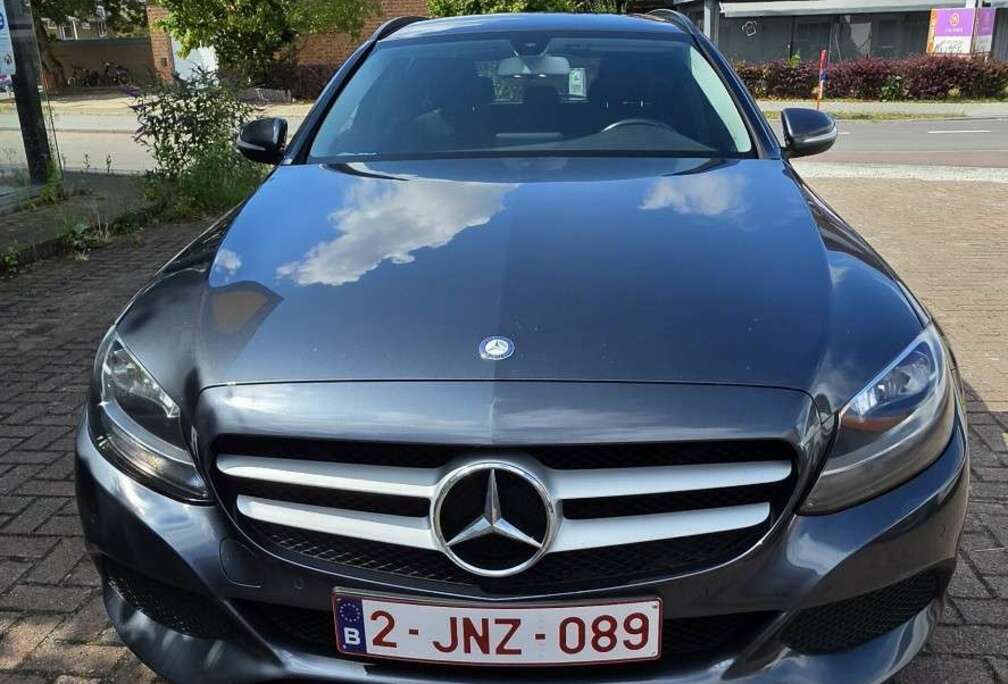 Mercedes-Benz d.      près à matricule feuille rose euro 6B
