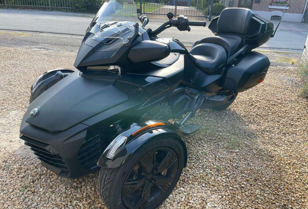 Can-Am Spyder F3 Limited 1330 SE6 | 2024 | 2.596 k