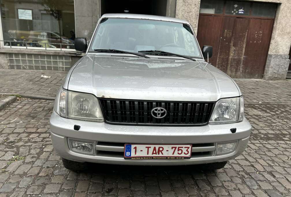 Toyota D-4d 50 th Anniversary Full Option l’exportation