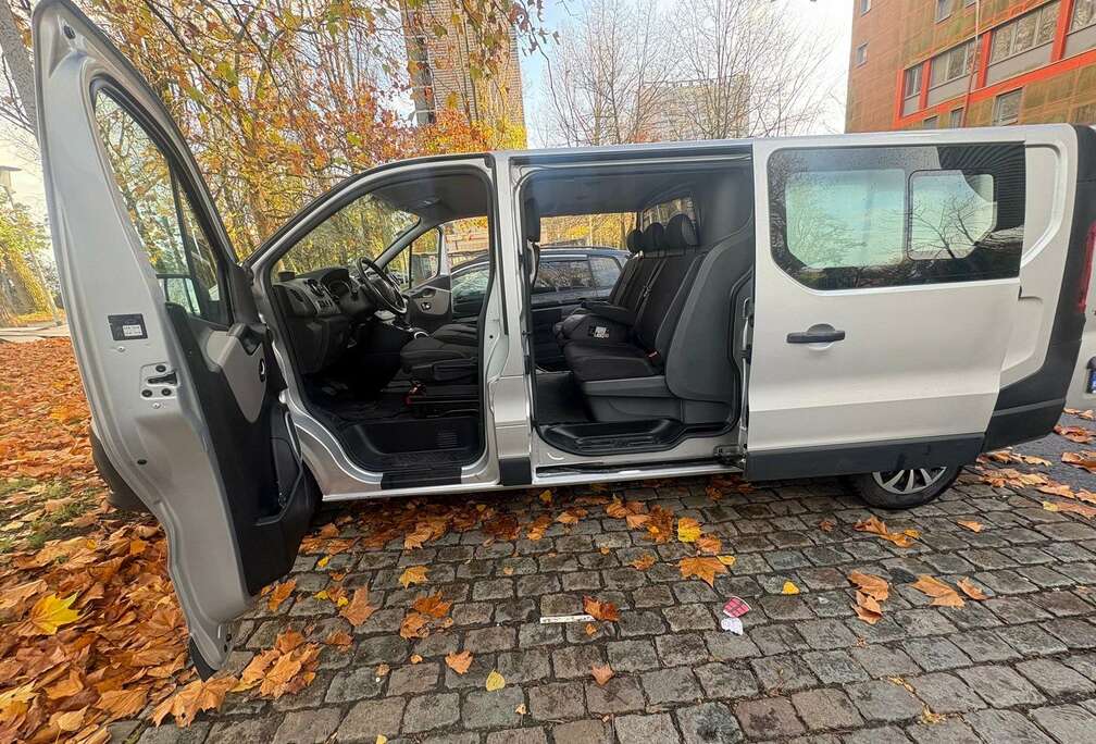 Renault 2.5 dCi 29 L2H1 DC Grand Confort