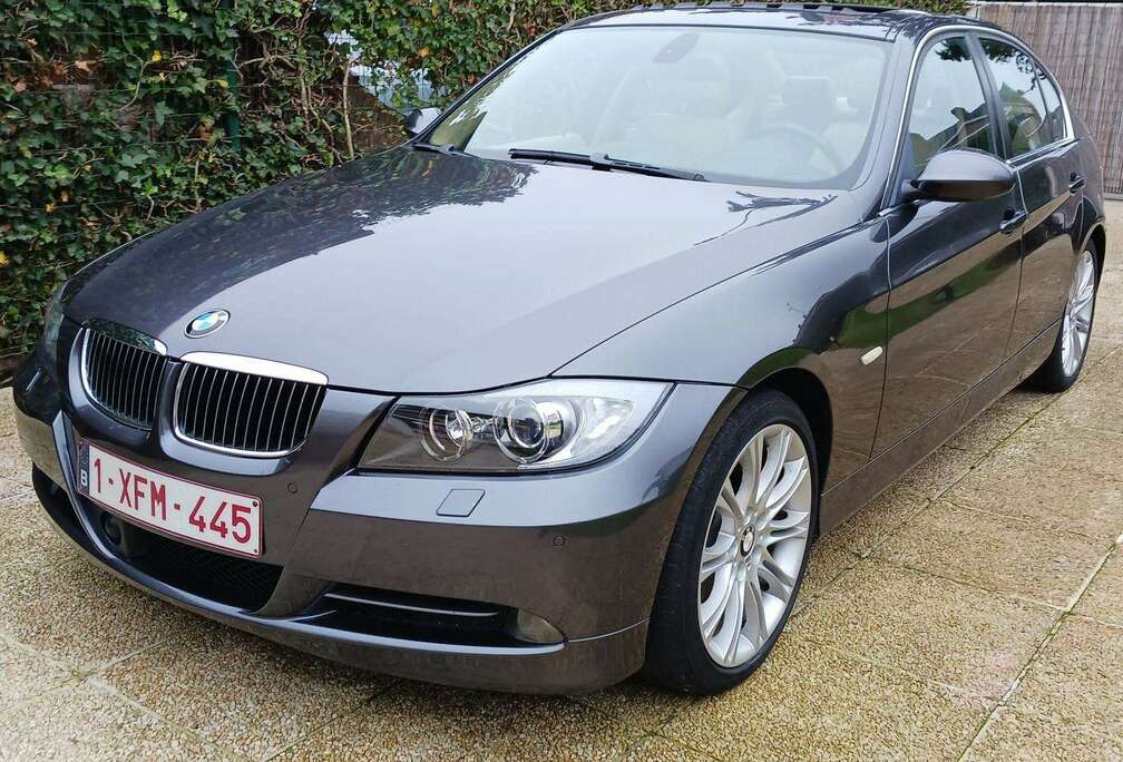 BMW 330i Aut.