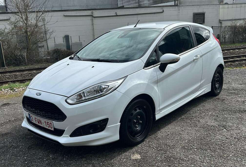 Ford Fiesta 1.5 TDCi ST-Line