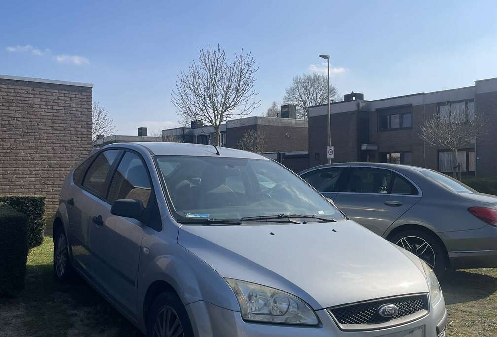 Ford 1.6 TDCi DPF Ambiente