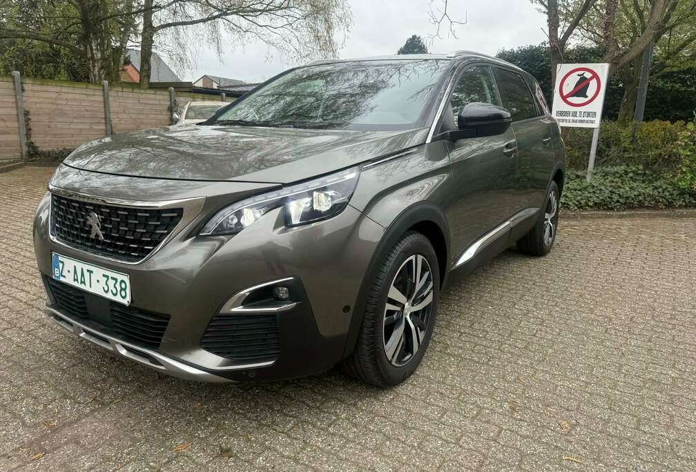 Peugeot 5008 1.2 PureTech Allure (EU6.2)