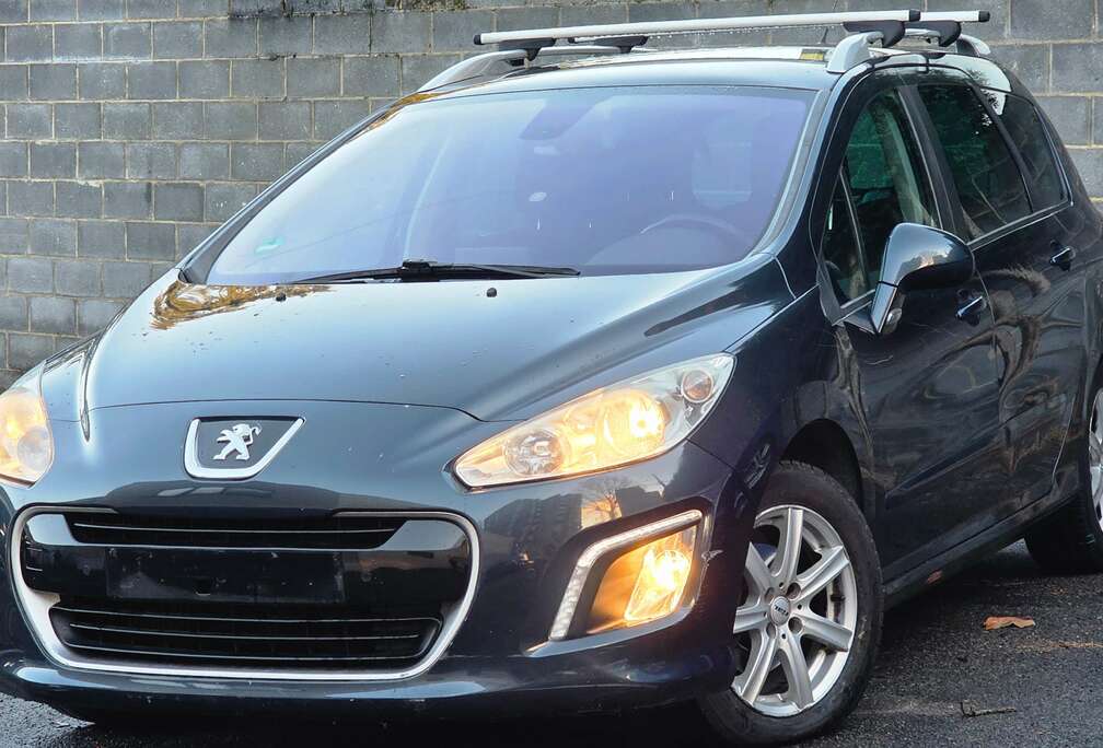 Peugeot 308 SW 1.6 e-HDi Allure / Boite Auto / Led /