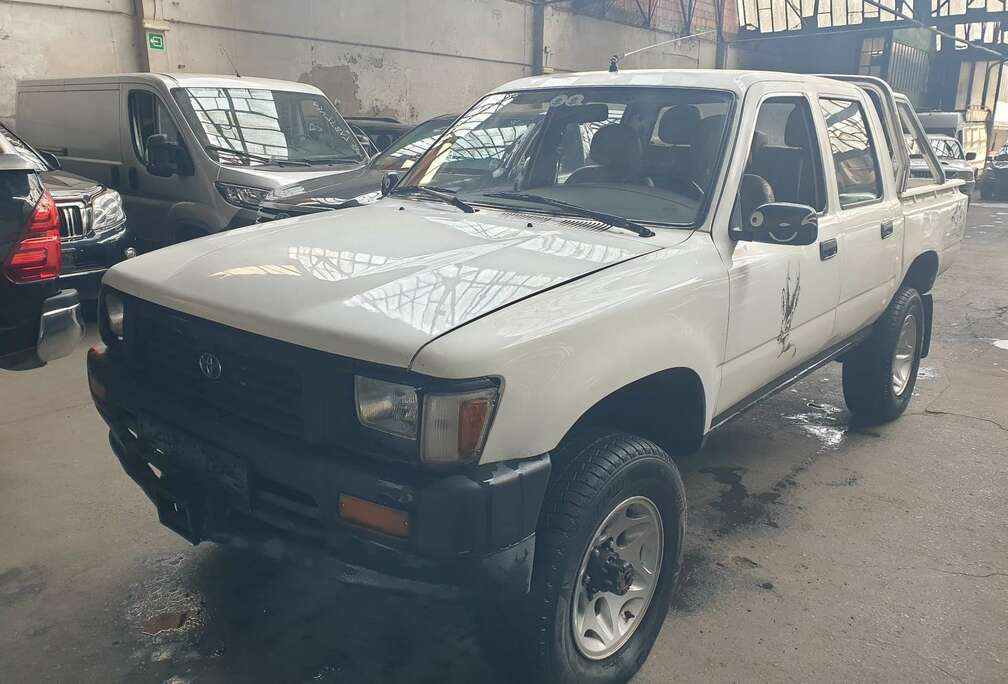 Toyota 2.4 D 4WD SR5