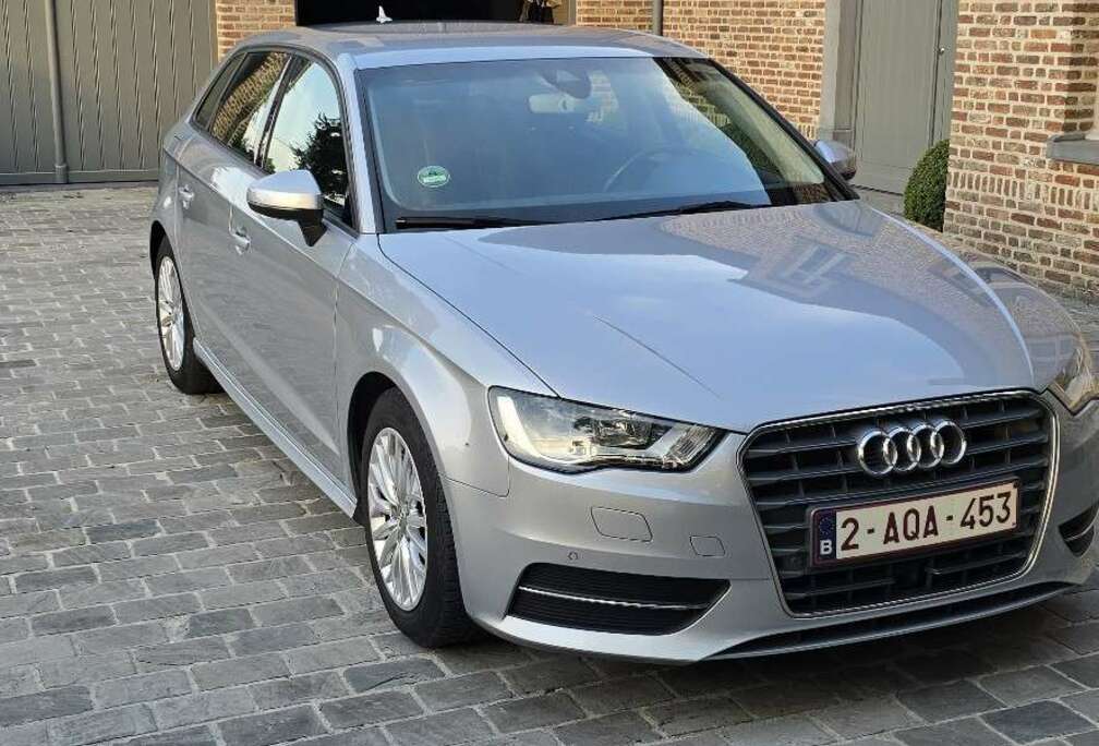 Audi 1.6 TDi ultra Attraction