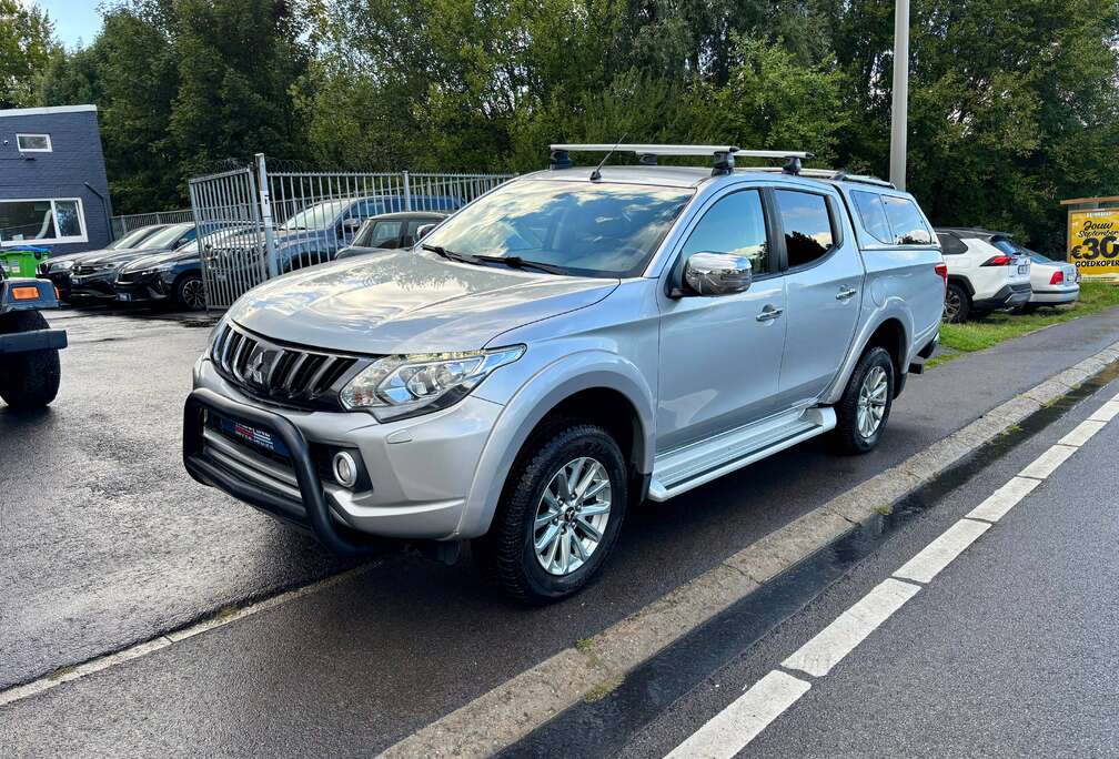 Mitsubishi 2.4 DI-D 180 cv EU6b  Belgium car 18900 excl.