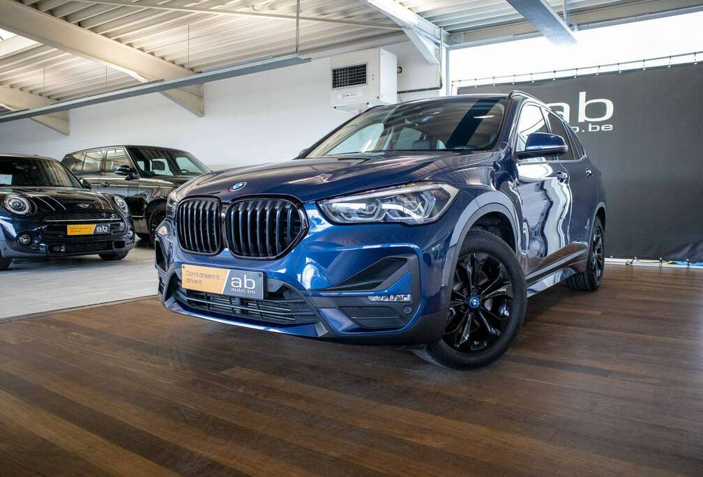 BMW E xDRIVE, KEYLESS, HUD, DRIVING ASSISTANT PLUS, LEDER, HIFI, CAMERA, LED, DAB