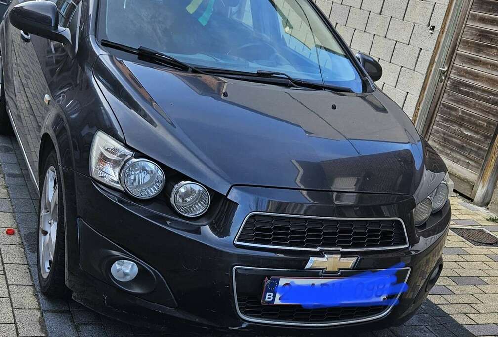 Chevrolet 1.6 LTZ     contact: 0493303253