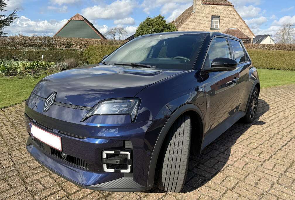 Renault E-R5 E-Tech 52 kWh Comfort Range Techno