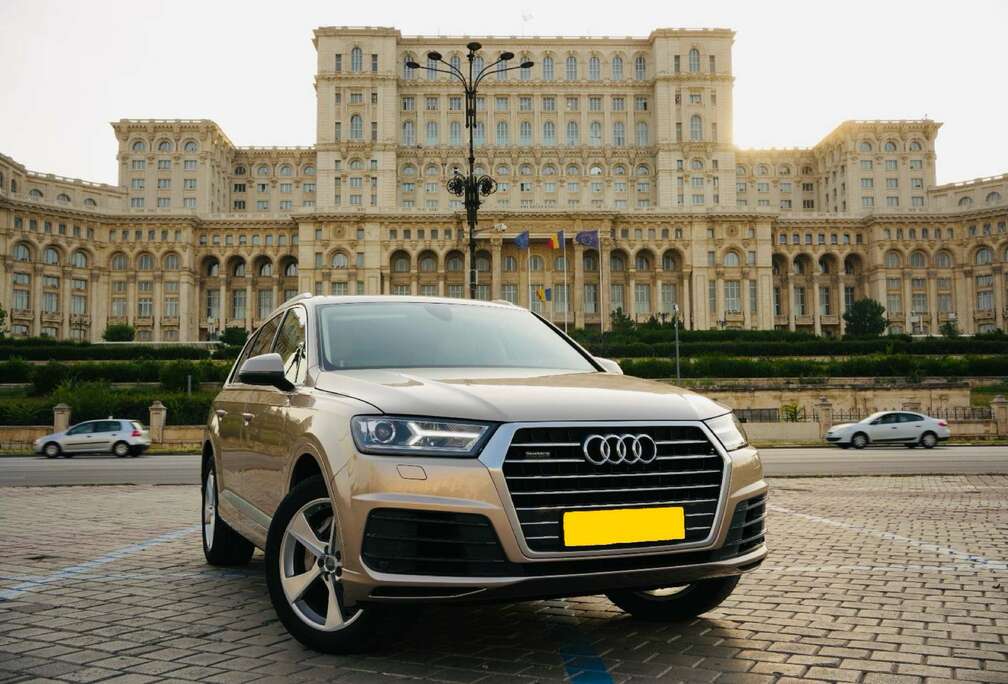 Audi 2.0 TFSI 7 space , panoramic