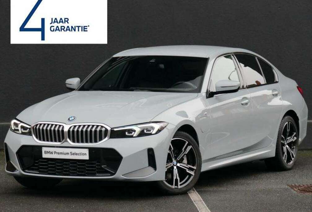 BMW 330e Berline M Sport  TOWB  CAMERA