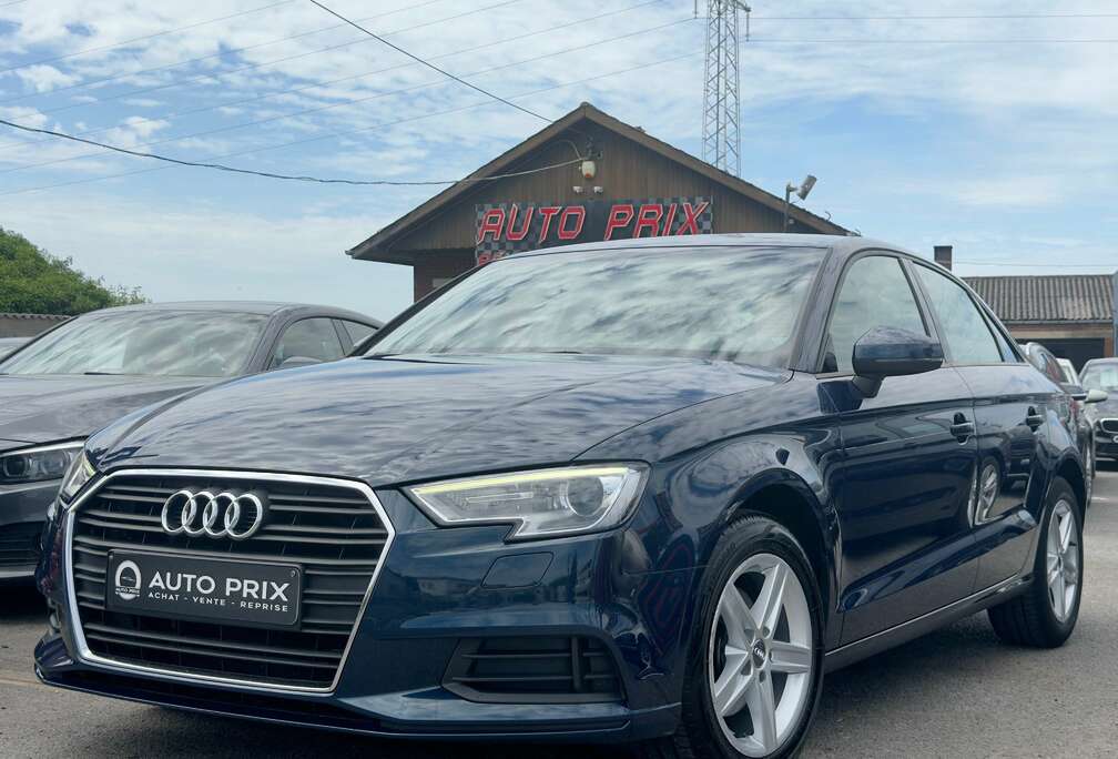 Audi 1.0 TFSI Design Navi Xénon PDC Cruise Euro 6b Carnet