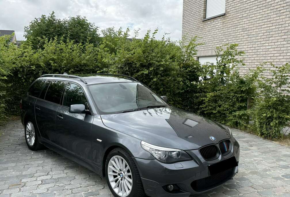 BMW 530xd Touring M-Paket