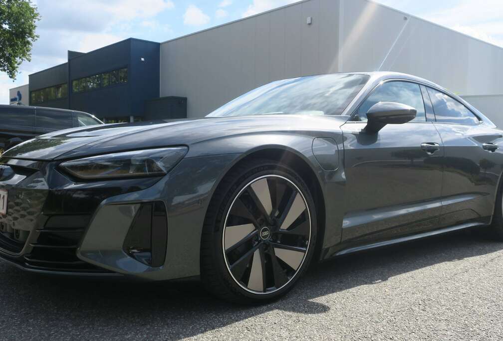 Audi E-Tron GT 93.4 kWh 60 Quattro \