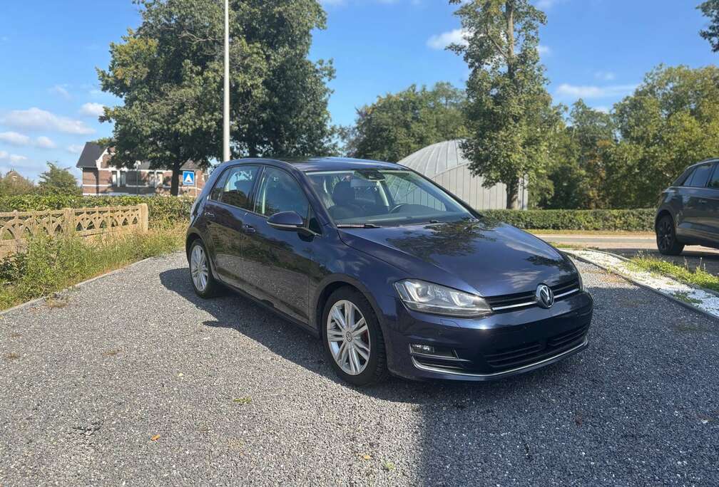 Volkswagen 1.4 BENZINE / NIEUWSTAAT / GARANTIE/ FULL OPTION