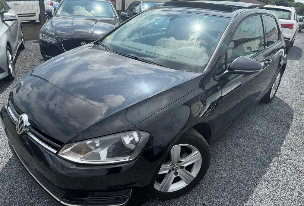 Volkswagen Golf 1.6 TDI highline panodak