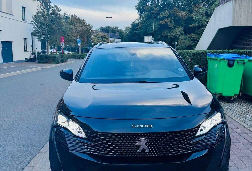 Peugeot peagout 5008 GT line
