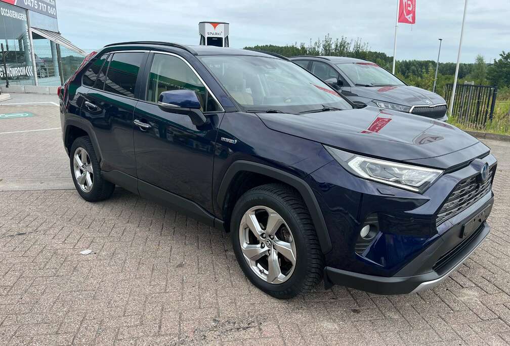 Toyota 2.5i 2WD Hybrid Premium **PRIX HORS TVA NETTO**