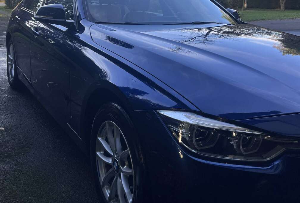 BMW 318i Aut. Luxury Line