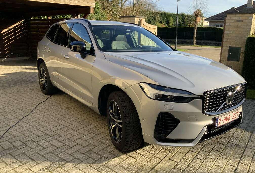 Volvo T6 AWD Recharge Geartronic RDesign