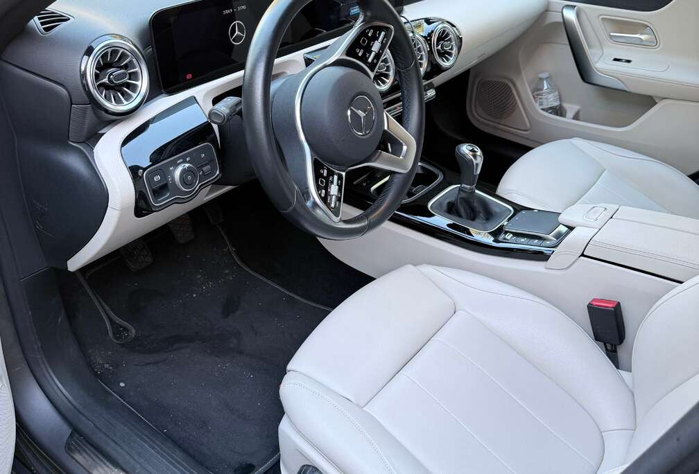 Mercedes-Benz A 180 Advanced Progressive