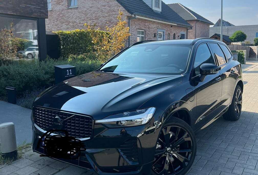 Volvo 2.0 T8 PHEV AWD Plus Dark (335kW)