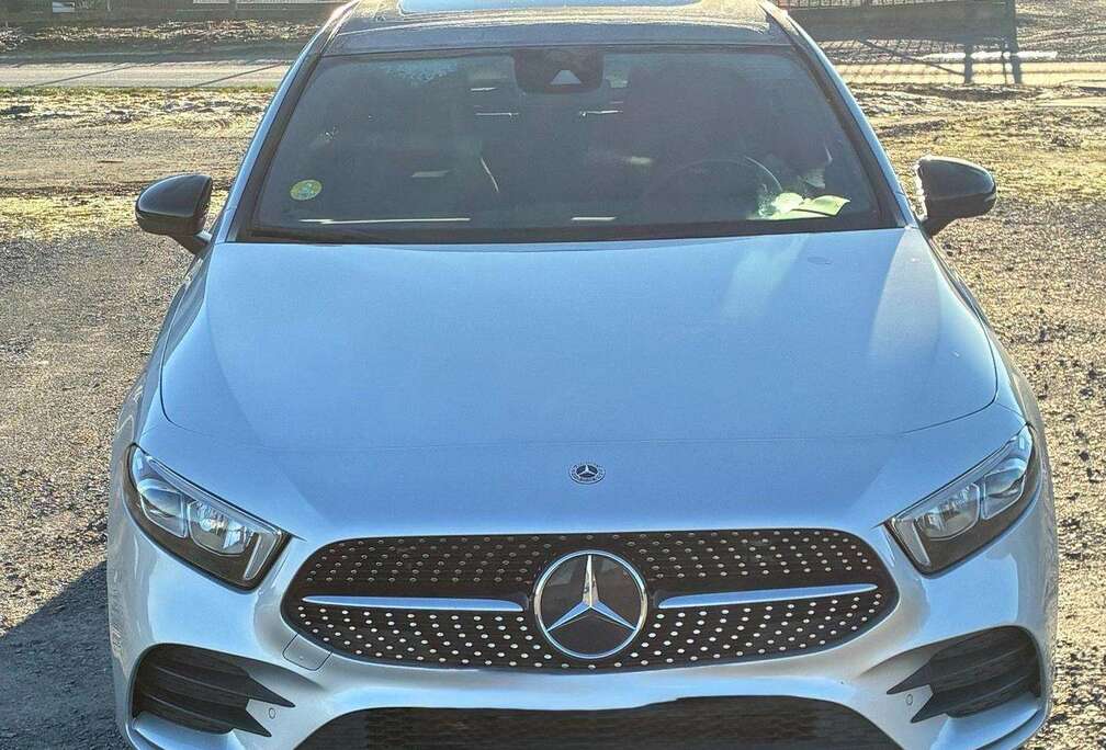 Mercedes-Benz A 180 d 8G-DCT AMG Line
