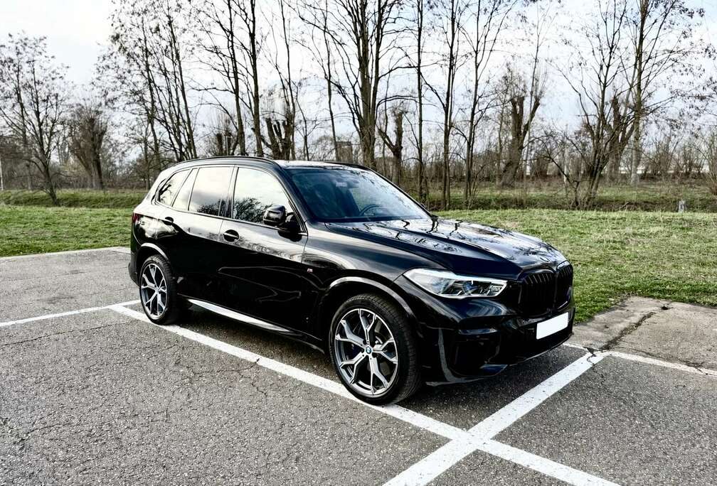 BMW X5 PHEV 3.0A xDrive45e